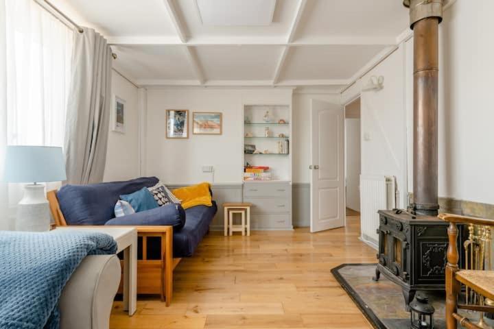 Dog Friendly Cottage 2 Mins To Beach With Hot Tub And Zappi Ev Lessingham Kültér fotó