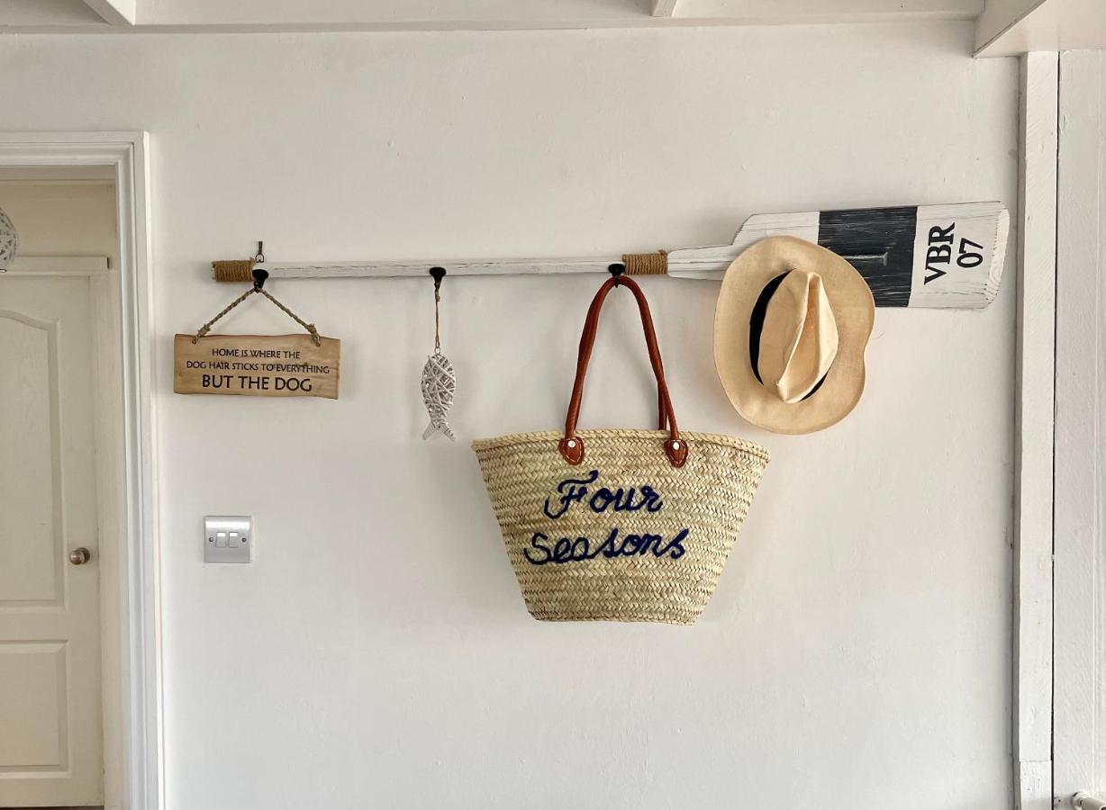 Dog Friendly Cottage 2 Mins To Beach With Hot Tub And Zappi Ev Lessingham Kültér fotó