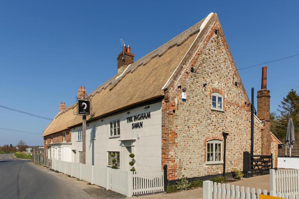 Dog Friendly Cottage 2 Mins To Beach With Hot Tub And Zappi Ev Lessingham Kültér fotó